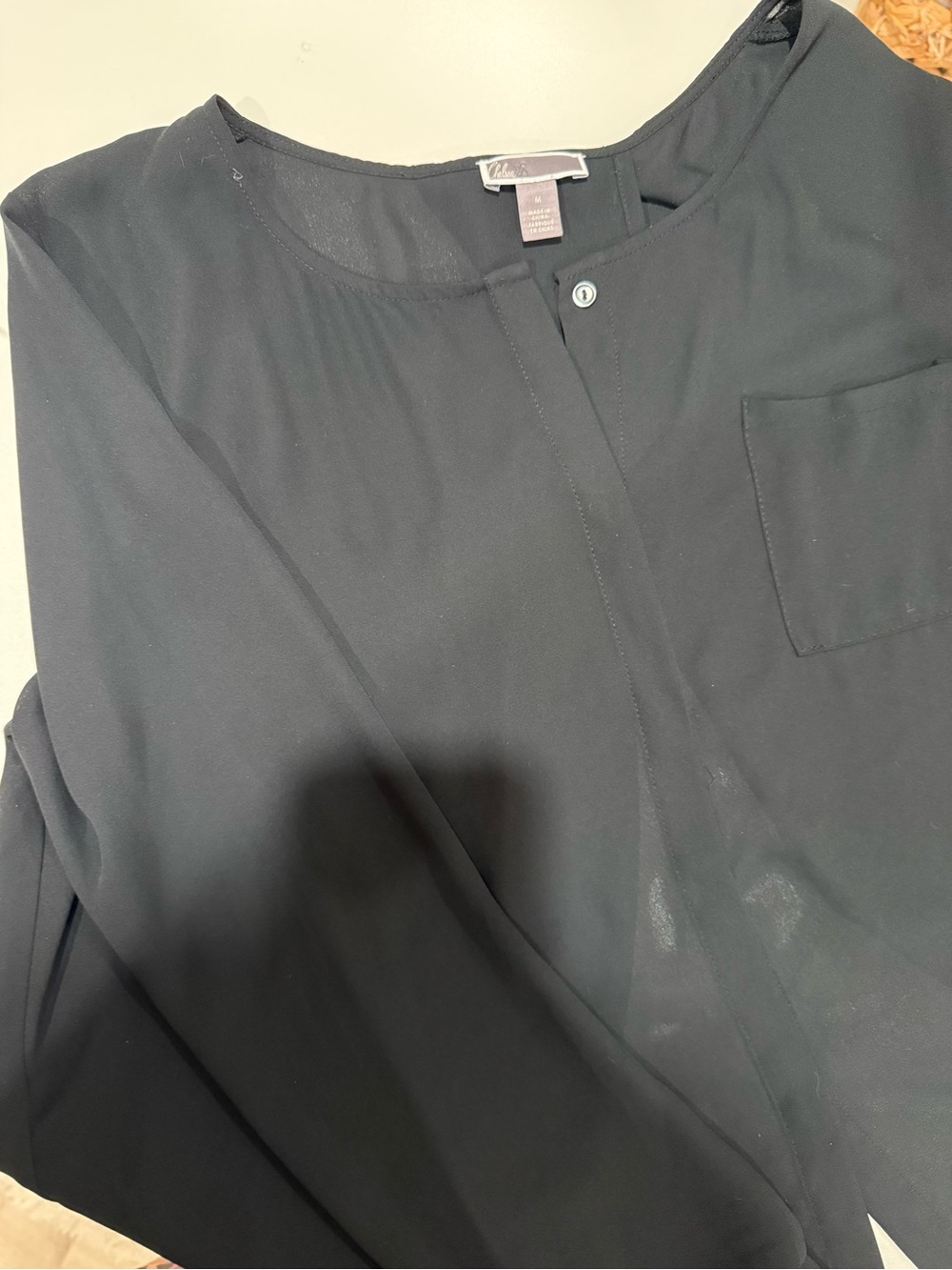 Chelsea28 Black Button-Front Blouse